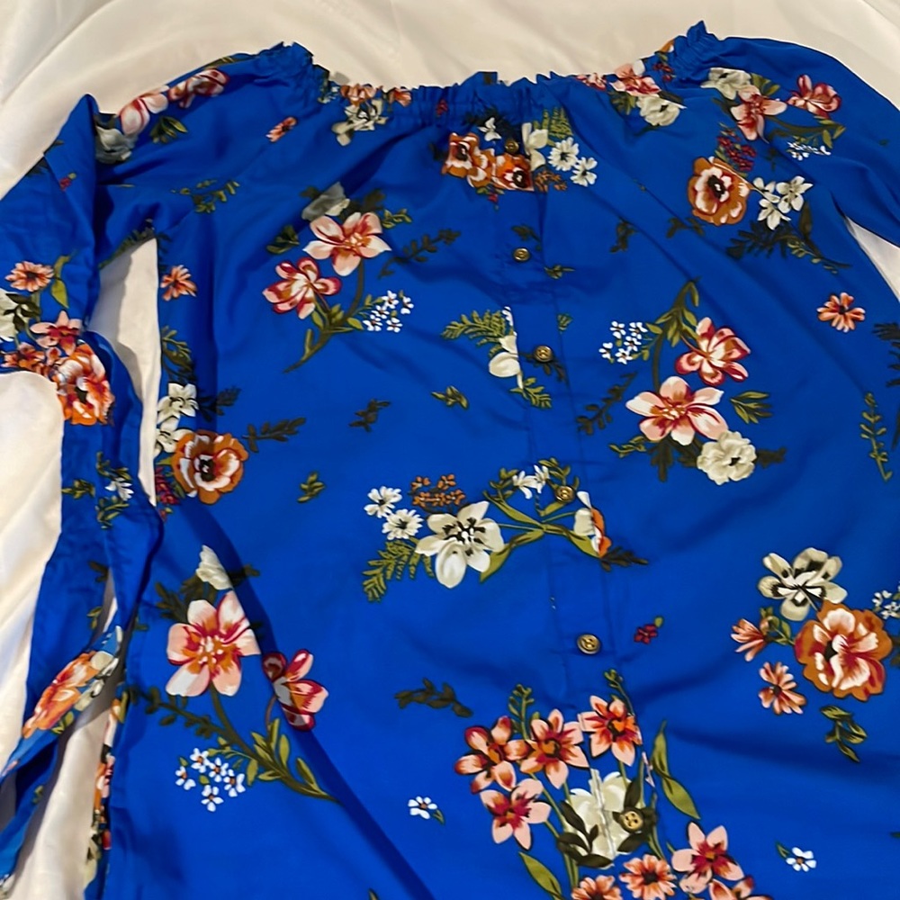 Above the knees spring / summer dress
